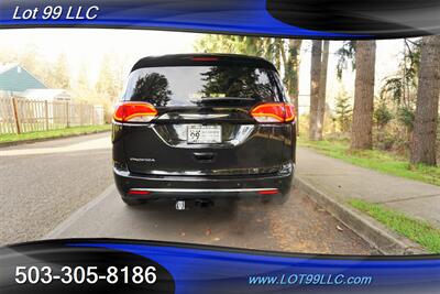 2018 Chrysler Pacifica Touring Plus 87k Dual Power Doors Leather GPS   - Photo 10 - Milwaukie, OR 97267
