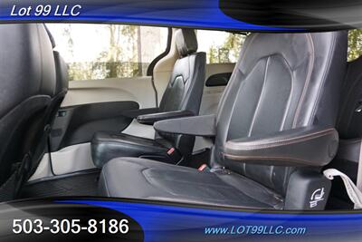 2018 Chrysler Pacifica Touring Plus 87k Dual Power Doors Leather GPS   - Photo 13 - Milwaukie, OR 97267