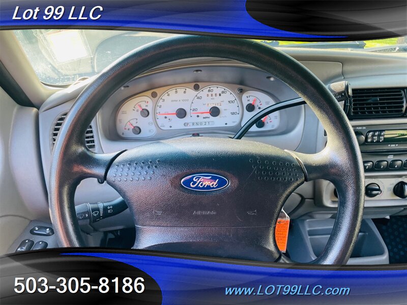 2003 Ford Explorer Sport Trac XLS photo
