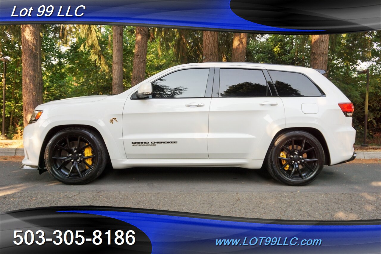 2021 Jeep Grand Cherokee Trackhawk AWD 46K GPS Pano LOWERED Exhaust 20S   - Photo 1 - Milwaukie, OR 97267