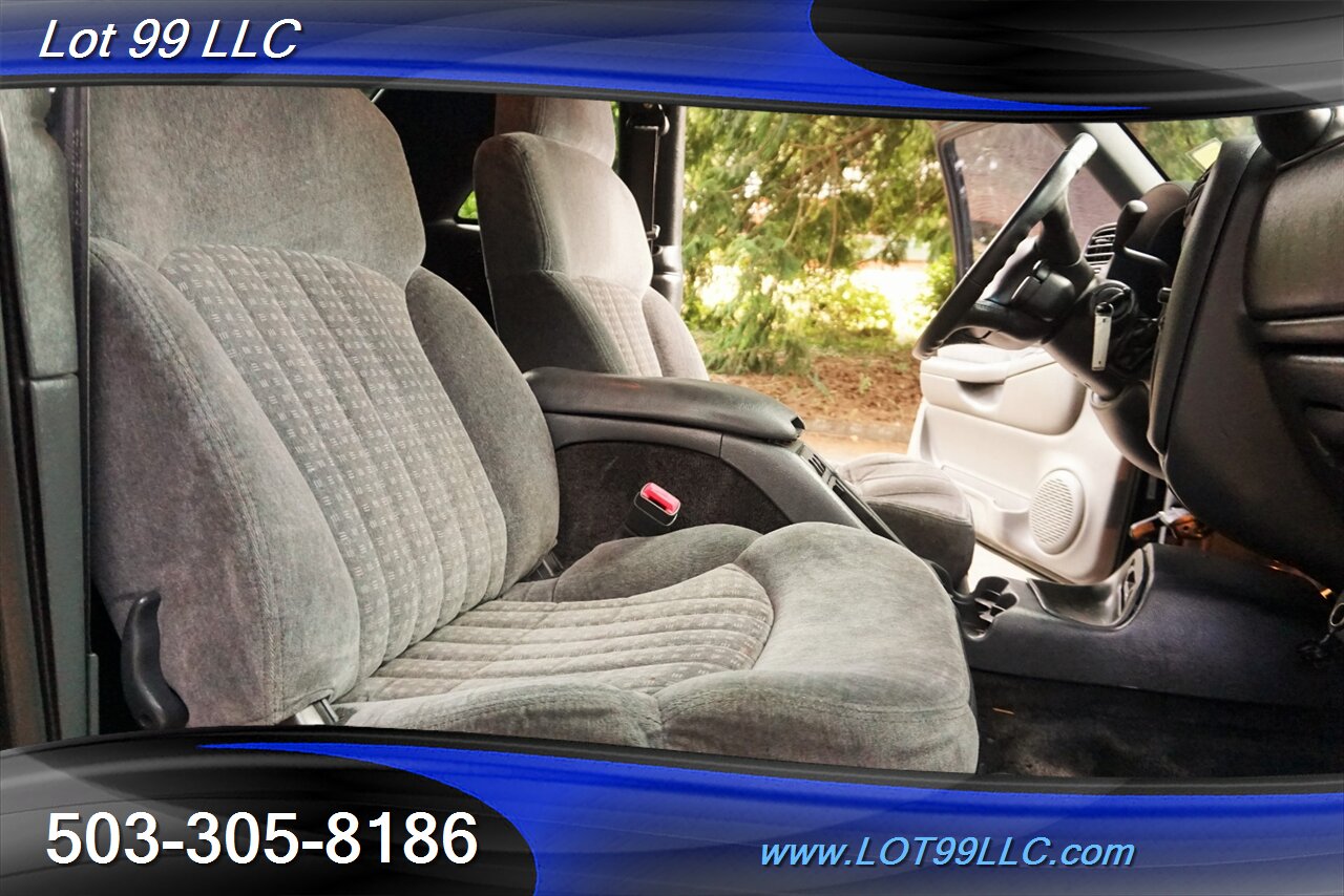 2000 Chevrolet Blazer ZR2 LS 4WD 126K V6 4.3L Automatic Newer Tires   - Photo 17 - Milwaukie, OR 97267
