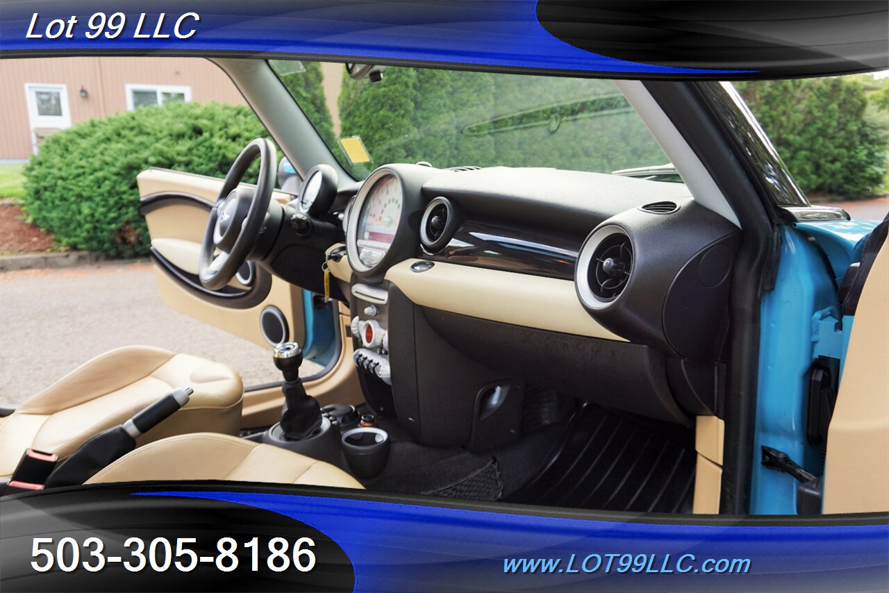 2007 MINI Cooper Base Only 32K Heated Leather Pano Roof 6 Speed   - Photo 15 - Milwaukie, OR 97267