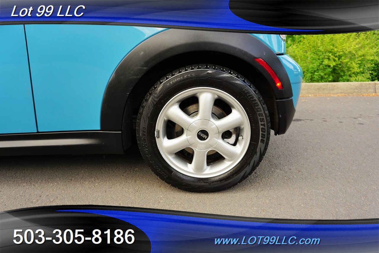 2007 MINI Cooper Base Only 32K Heated Leather Pano Roof 6 Speed   - Photo 33 - Milwaukie, OR 97267