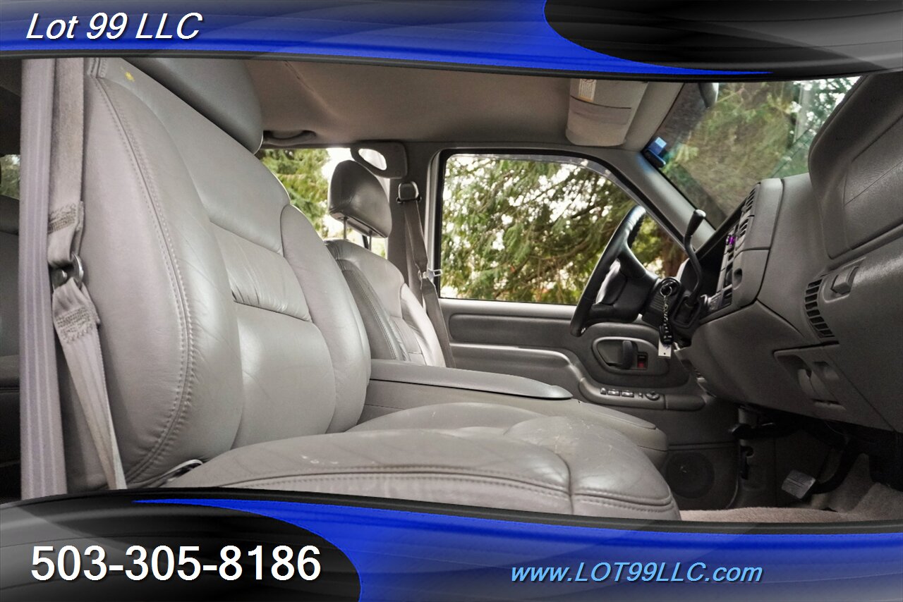 1998 Chevrolet Suburban K1500 LT 4X4 V8 5.7L Auto Leather LITED Premium Wheels Newer Tires NO RUST ROOF RACK - Photo 18 - Milwaukie, OR 97267