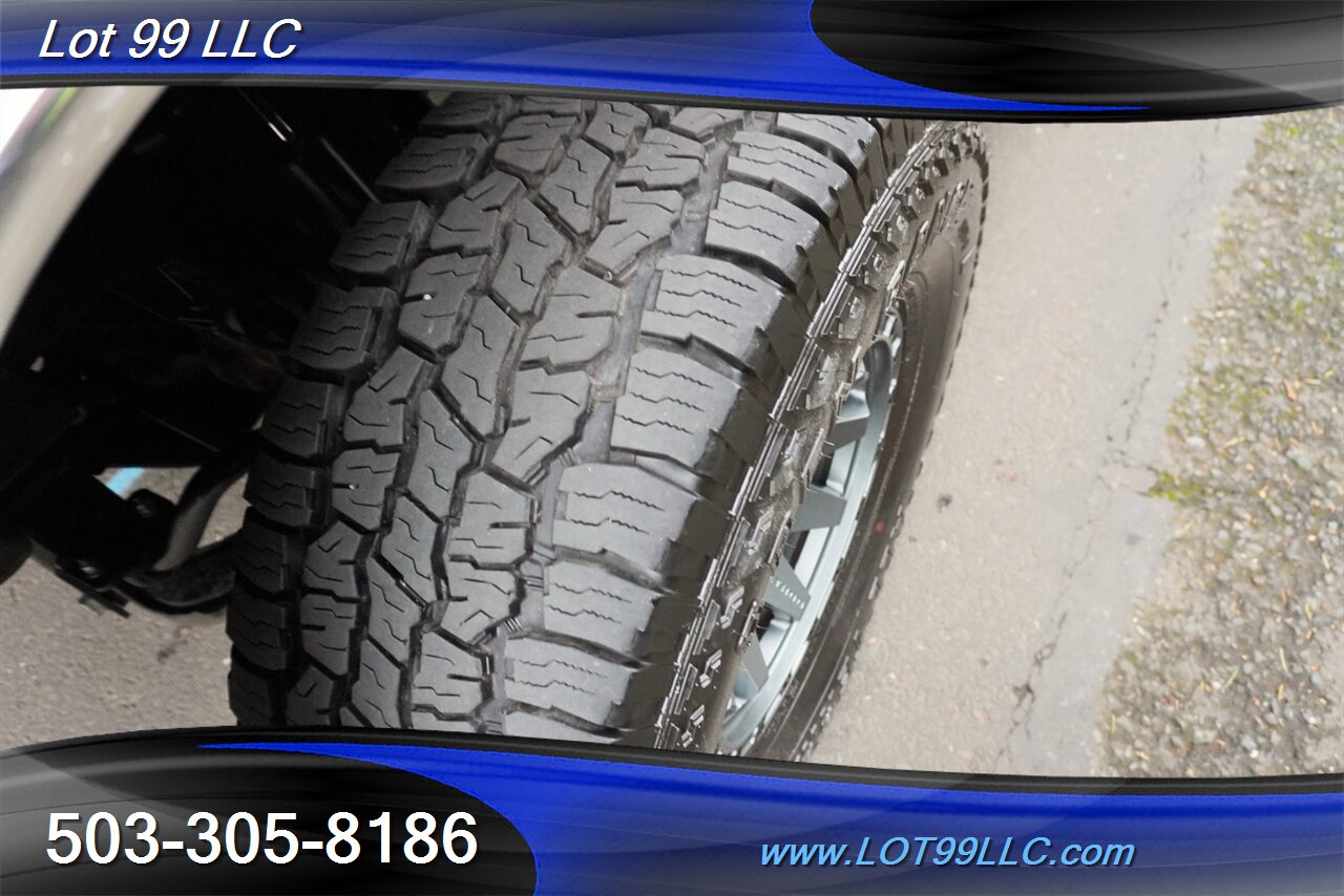 1998 Chevrolet Suburban K1500 LT 4X4 V8 5.7L Auto Leather LITED Premium Wheels Newer Tires NO RUST ROOF RACK - Photo 4 - Milwaukie, OR 97267