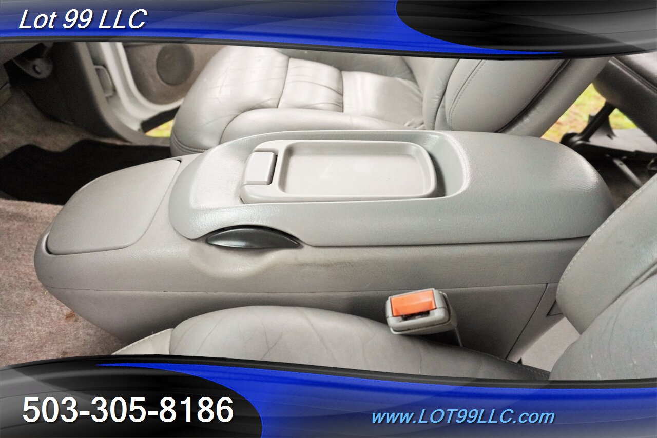 1998 Chevrolet Suburban K1500 LT 4X4 V8 5.7L Auto Leather LITED Premium Wheels Newer Tires NO RUST ROOF RACK - Photo 24 - Milwaukie, OR 97267