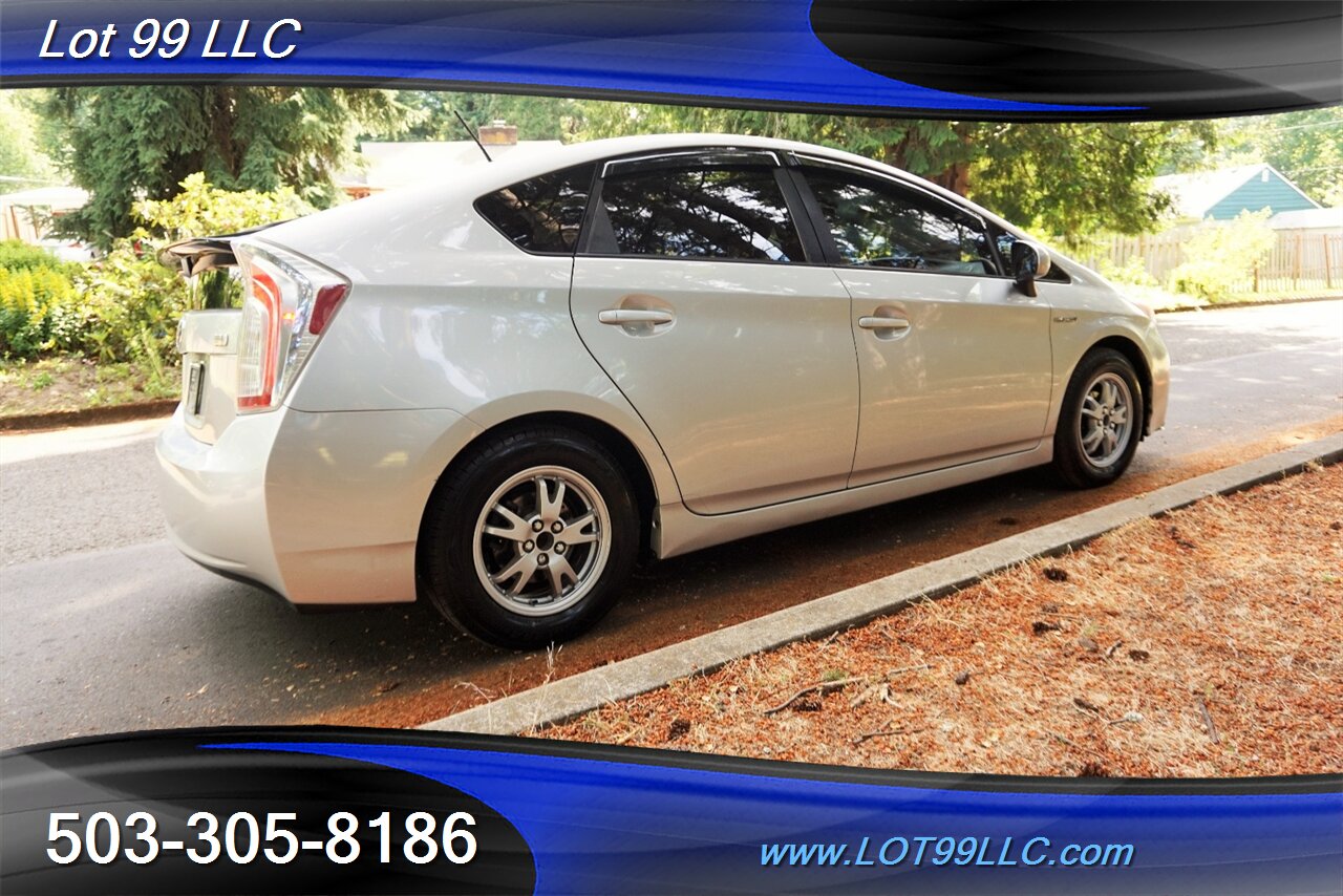 2012 Toyota Prius One 1.8L Auto Heated Leather GPS Newer Tires   - Photo 9 - Milwaukie, OR 97267
