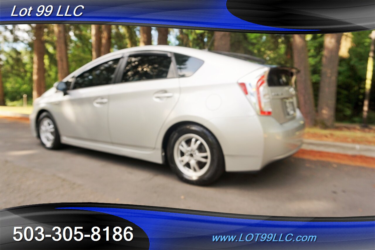 2012 Toyota Prius One 1.8L Auto Heated Leather GPS Newer Tires   - Photo 11 - Milwaukie, OR 97267