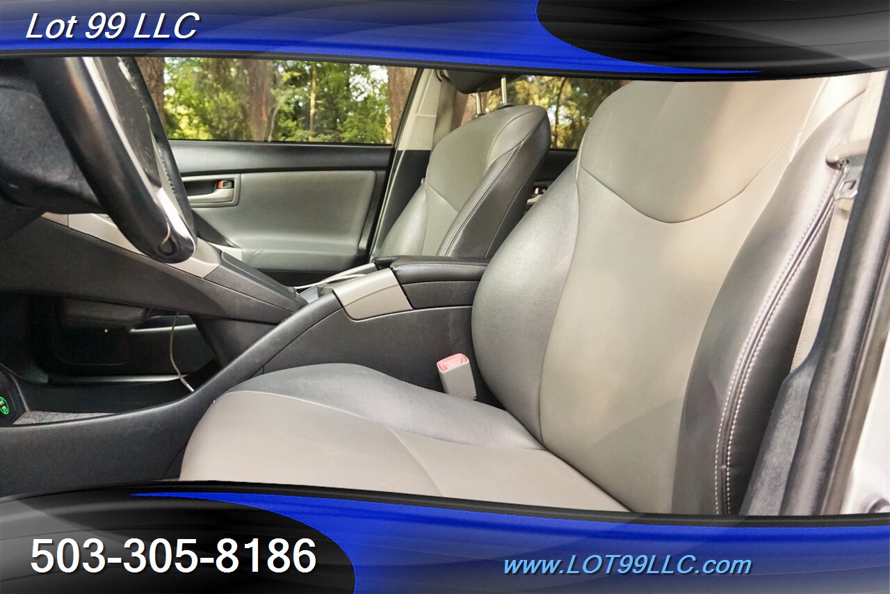2012 Toyota Prius One 1.8L Auto Heated Leather GPS Newer Tires   - Photo 13 - Milwaukie, OR 97267