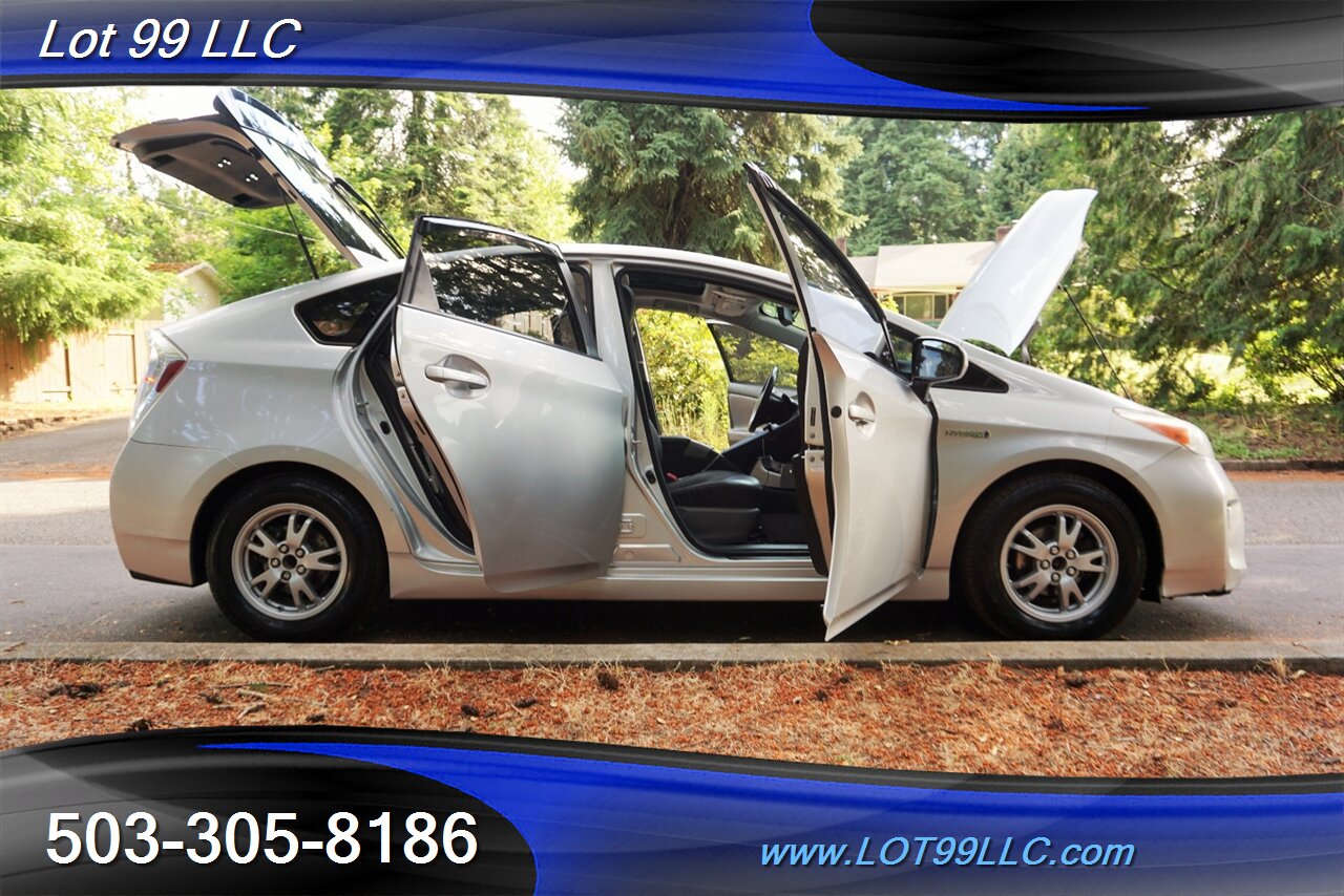2012 Toyota Prius One 1.8L Auto Heated Leather GPS Newer Tires   - Photo 28 - Milwaukie, OR 97267