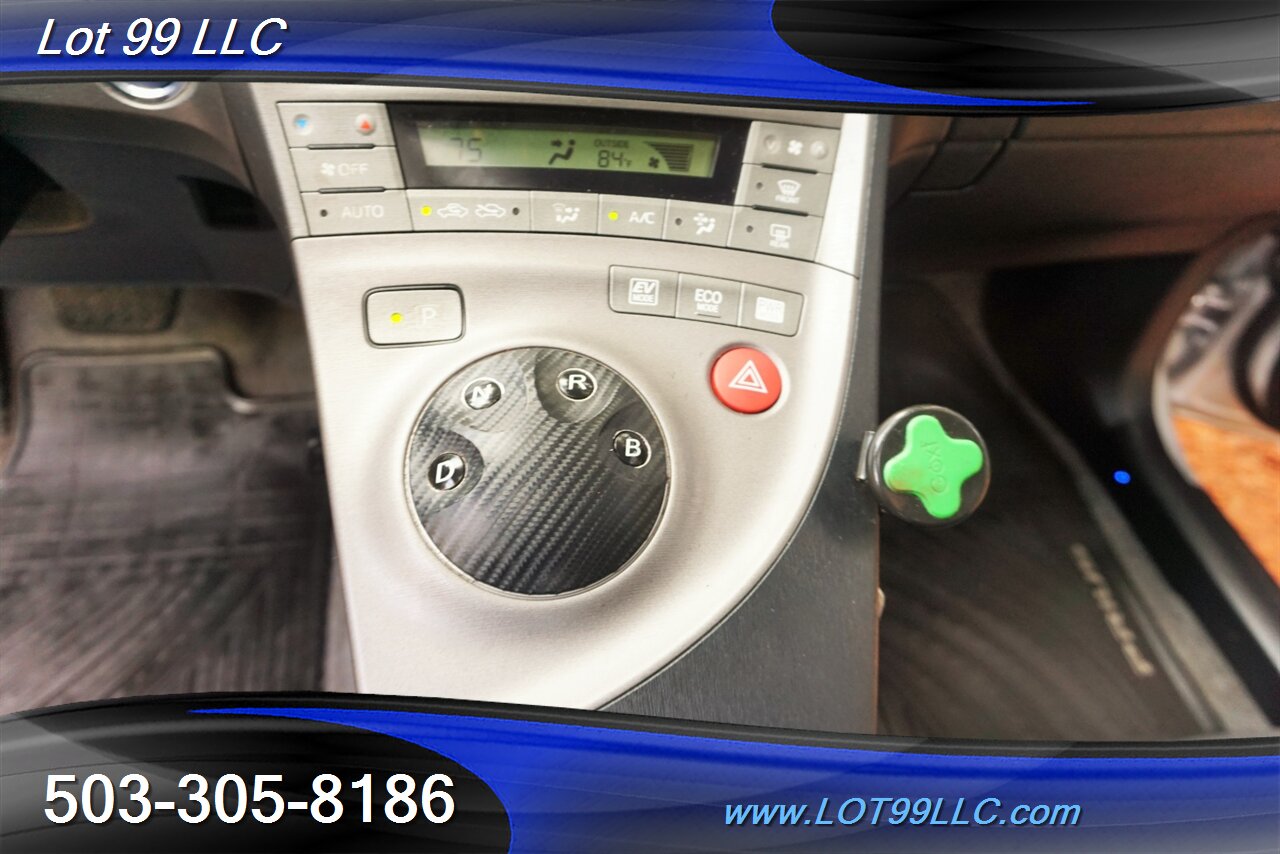 2012 Toyota Prius One 1.8L Auto Heated Leather GPS Newer Tires   - Photo 23 - Milwaukie, OR 97267