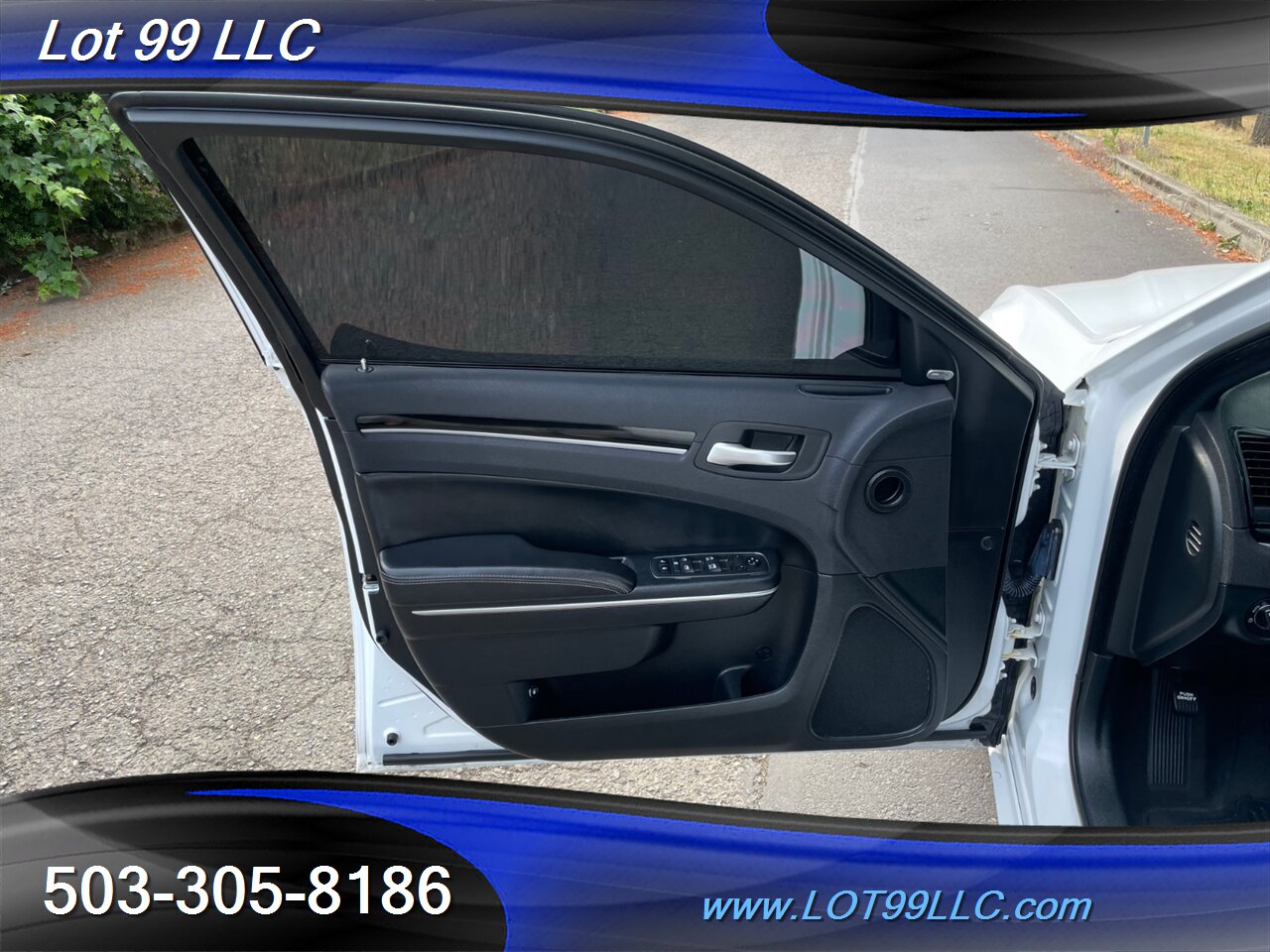 2018 Chrysler 300 Series 300S 71k Pano Roof Leather Navi Cam   - Photo 26 - Milwaukie, OR 97267