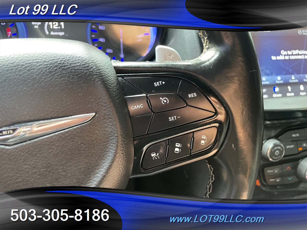 2018 Chrysler 300 Series 300S 71k Pano Roof Leather Navi Cam   - Photo 32 - Milwaukie, OR 97267