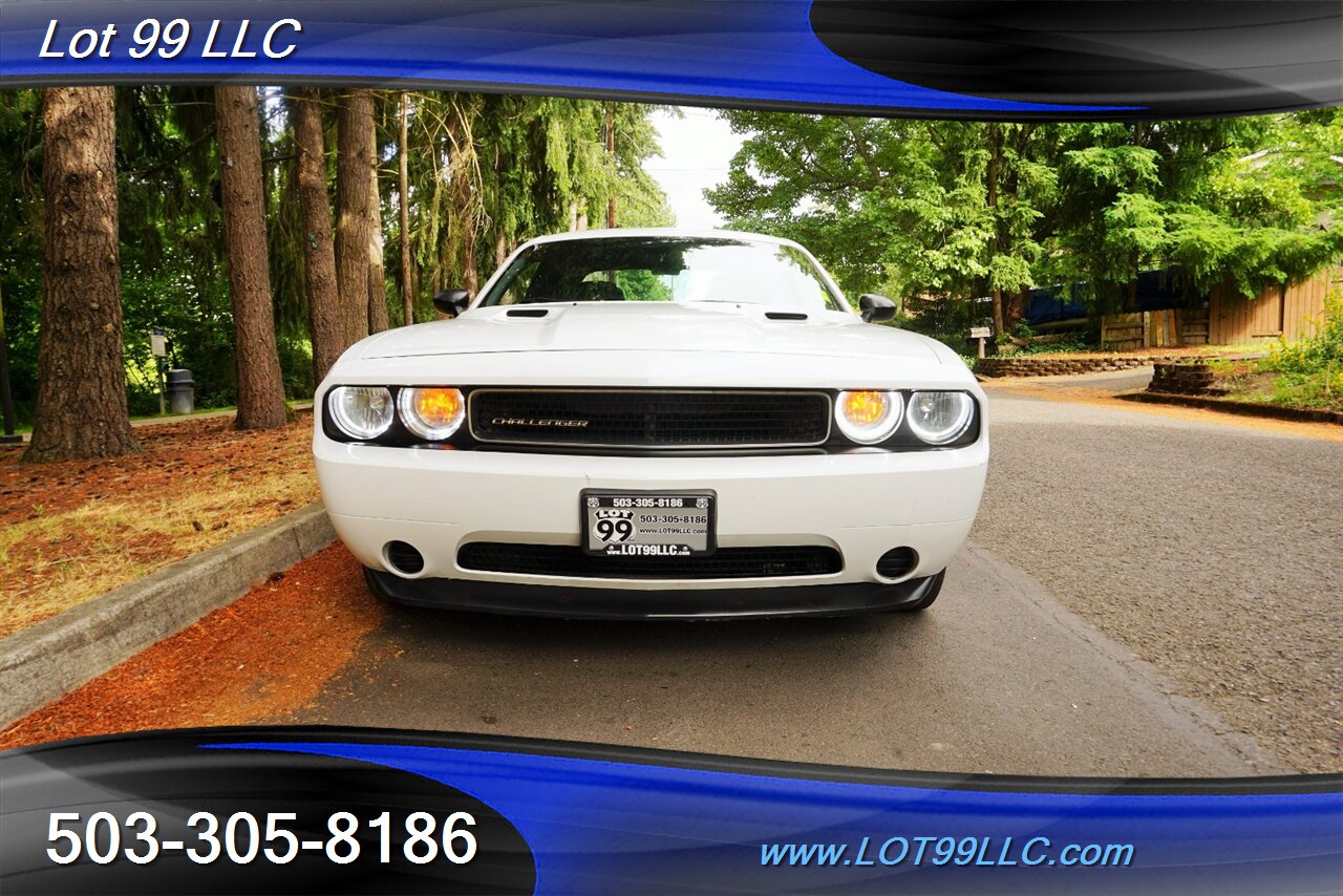 2013 Dodge Challenger SE Coupe 3.6L Automatic Rear Spoiler Chrome Wheels   - Photo 6 - Milwaukie, OR 97267