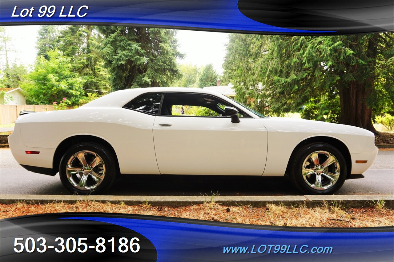 2013 Dodge Challenger SE Coupe 3.6L Automatic Rear Spoiler Chrome Wheels   - Photo 8 - Milwaukie, OR 97267