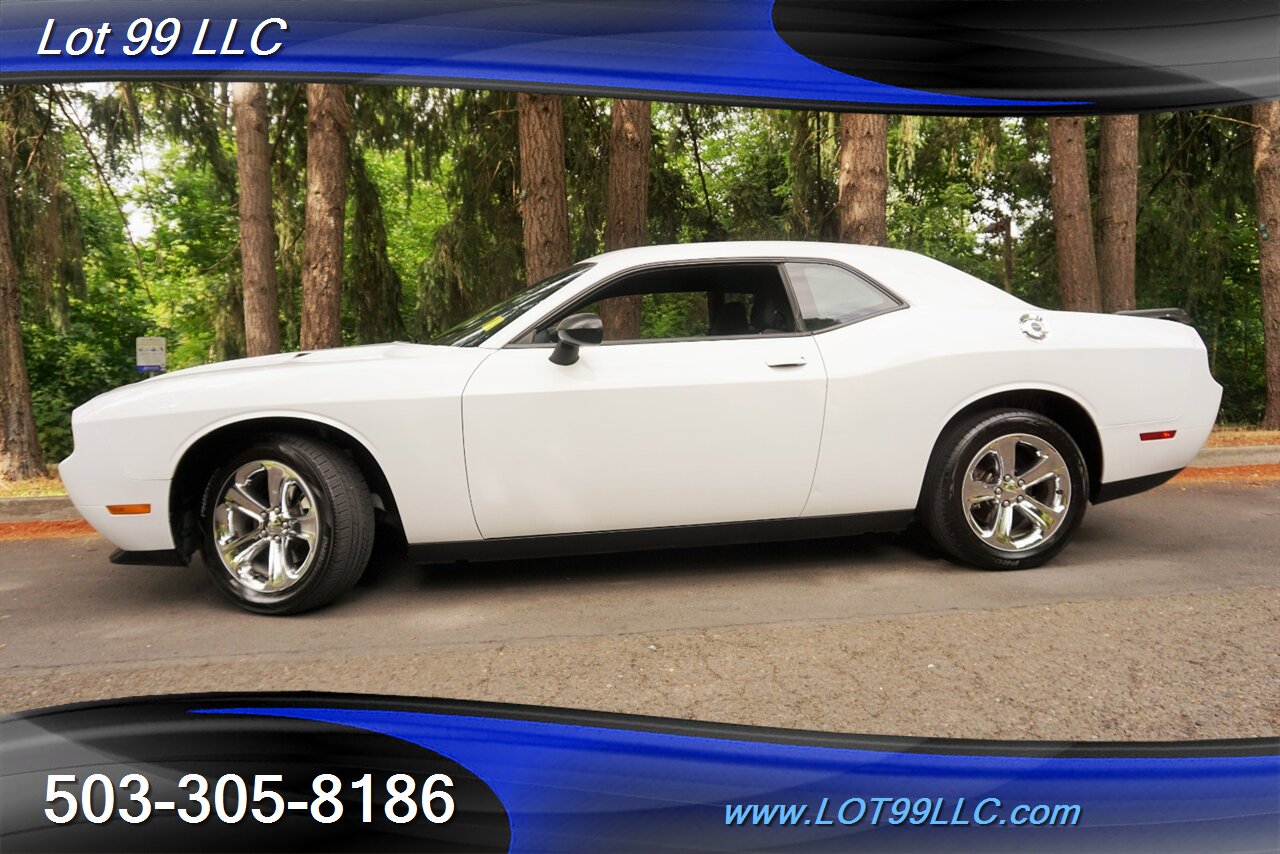 2013 Dodge Challenger SE Coupe 3.6L Automatic Rear Spoiler Chrome Wheels   - Photo 5 - Milwaukie, OR 97267