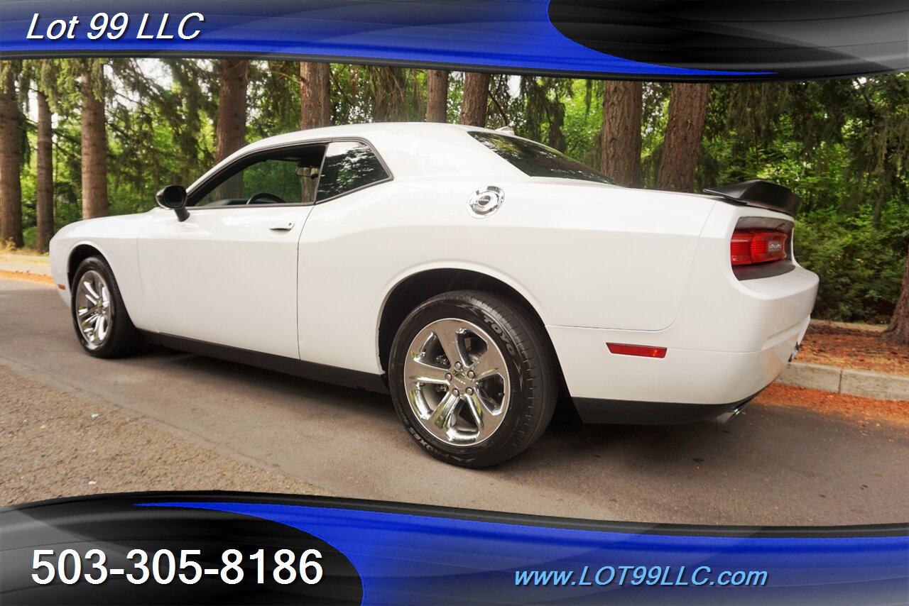 2013 Dodge Challenger SE Coupe 3.6L Automatic Rear Spoiler Chrome Wheels   - Photo 11 - Milwaukie, OR 97267