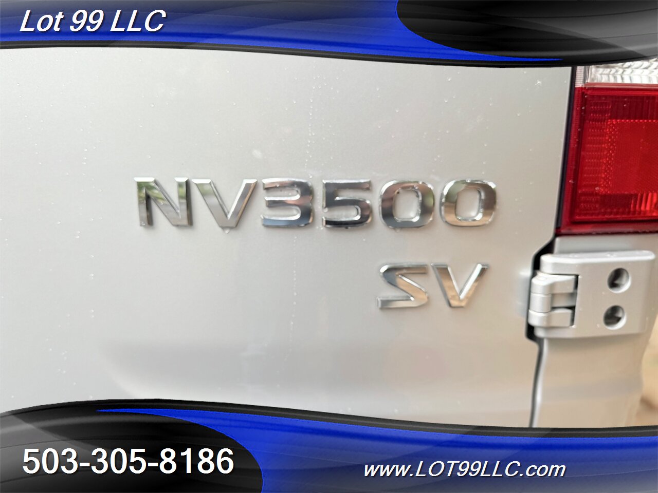 2021 Nissan NV 3500 HD SV 49k Miles 12 Passenger Van  NEW TIRES 1-Owner Navi Camera Parking Sensors Tinted - Photo 55 - Milwaukie, OR 97267