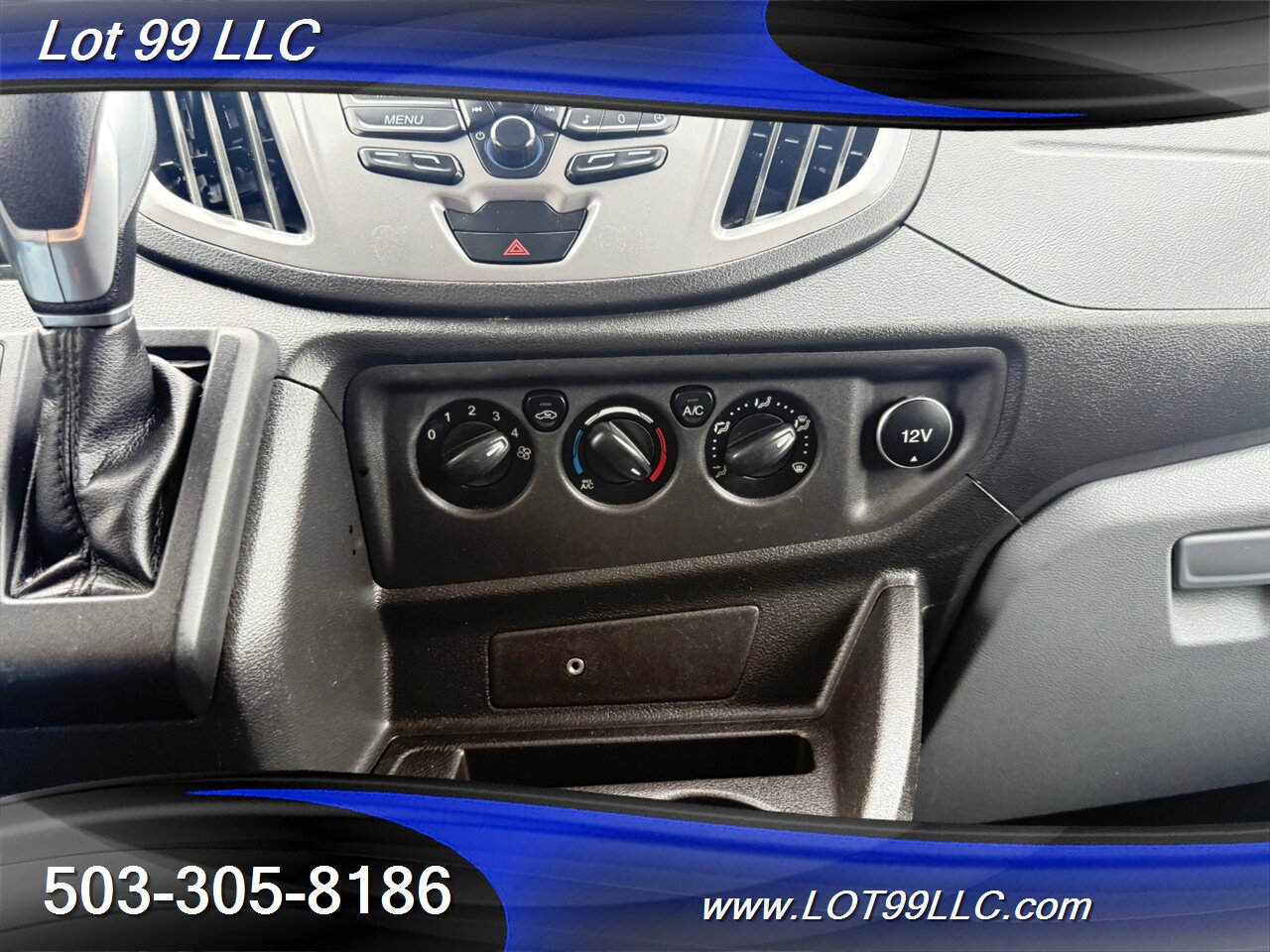 2017 Ford Transit 350 XLT ** 15 Passenger Van ** Tinted Windows Back ** Prior Certified Pre-Owned ** - Photo 27 - Milwaukie, OR 97267