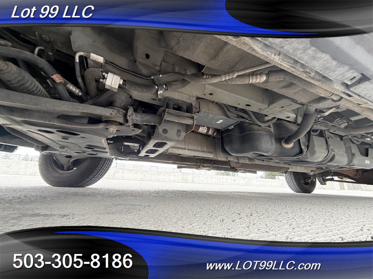 2017 Ford Transit 350 XLT ** 15 Passenger Van ** Tinted Windows Back ** Prior Certified Pre-Owned ** - Photo 54 - Milwaukie, OR 97267