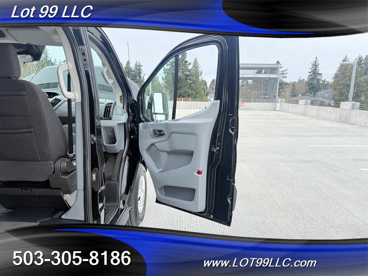 2017 Ford Transit 350 XLT ** 15 Passenger Van ** Tinted Windows Back ** Prior Certified Pre-Owned ** - Photo 34 - Milwaukie, OR 97267