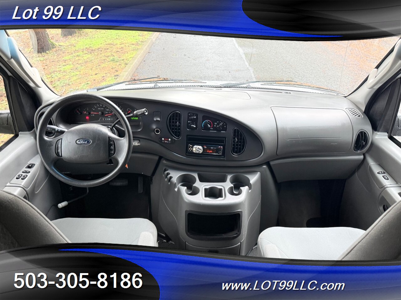 2005 Ford E-Series Van E-150 XLT V8 Ricon Power Side Wheelchair Lift Cruise Control - Photo 15 - Milwaukie, OR 97267