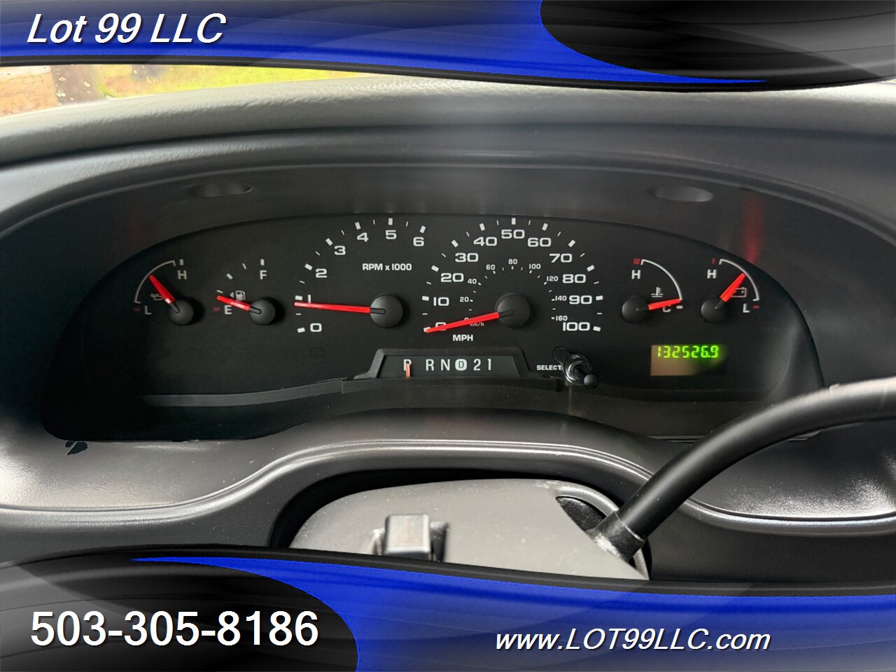 2005 Ford E-Series Van E-150 XLT V8 Ricon Power Side Wheelchair Lift Cruise Control - Photo 14 - Milwaukie, OR 97267