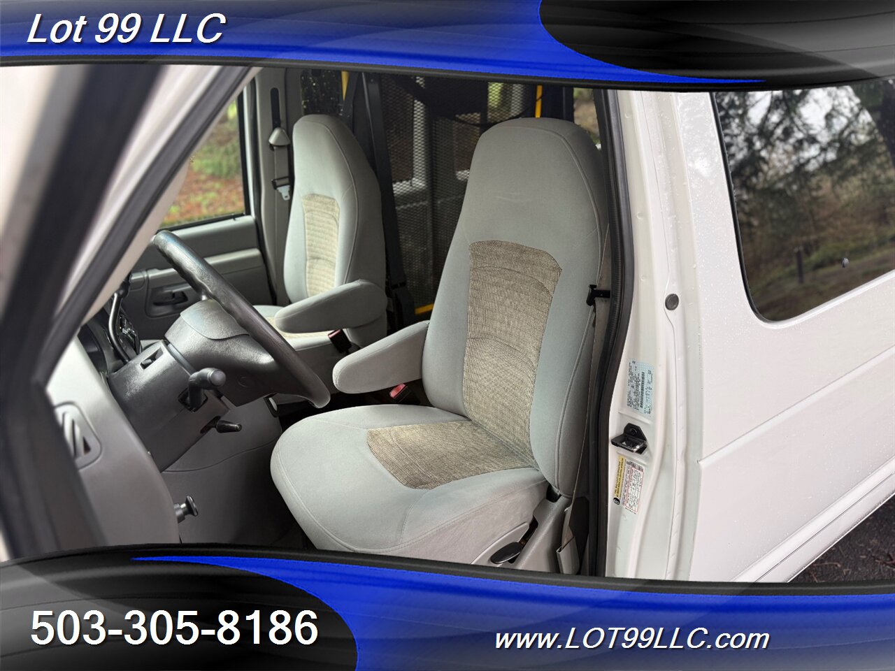 2005 Ford E-Series Van E-150 XLT V8 Ricon Power Side Wheelchair Lift Cruise Control - Photo 31 - Milwaukie, OR 97267