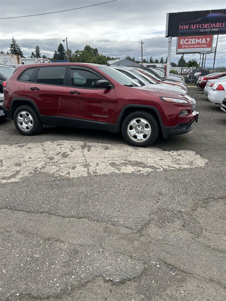 2015 Jeep Cherokee Sport  