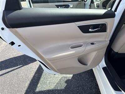 2016 Nissan Altima 2.5 SV   - Photo 18 - Toms River, NJ 08753