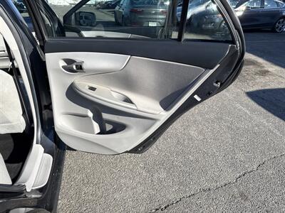 2011 Toyota Corolla LE   - Photo 14 - Toms River, NJ 08753