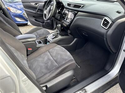 2015 Nissan Rogue SV   - Photo 10 - Toms River, NJ 08753