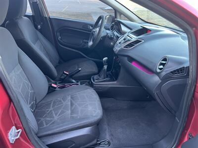 2011 Ford Fiesta SE   - Photo 11 - Tulsa, OK 74112