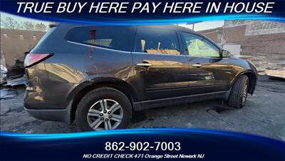 2015 Chevrolet Traverse LT   - Photo 4 - Newark, NJ 07107