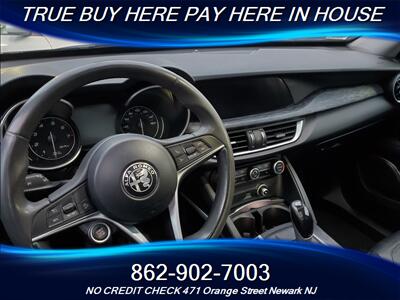 2019 Alfa Romeo Stelvio   - Photo 5 - Newark, NJ 07107