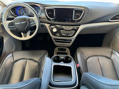2018 Chrysler Pacifica Limited   - Photo 19 - Portland, OR 97267