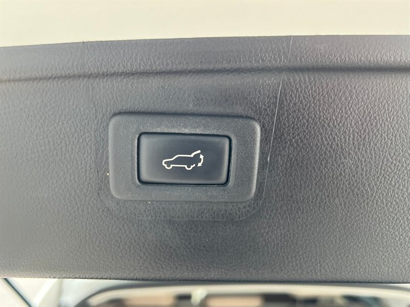 2017 Subaru Outback 2.5i Limited photo