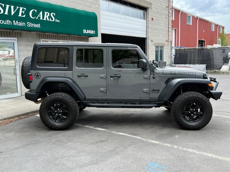 2020 Jeep Wrangler Unlimited Willys photo