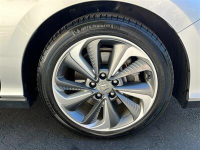 2018 Honda Clarity Plug-In Hybrid Touring   - Photo 11 - Salt Lake City, UT 84115