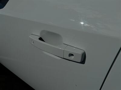 2025 Land Rover Defender 110 P300 S   - Photo 14 - Salt Lake City, UT 84115