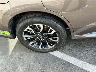 2018 Mitsubishi Outlander PHEV GT   - Photo 10 - Salt Lake City, UT 84115