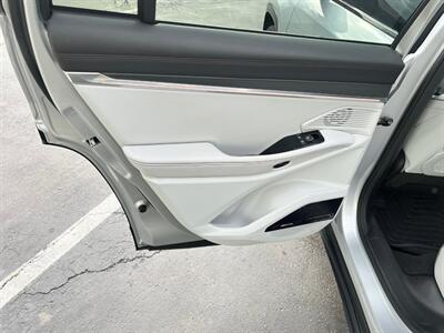 2025 Jeep Wagoneer S Limited   - Photo 23 - Salt Lake City, UT 84115