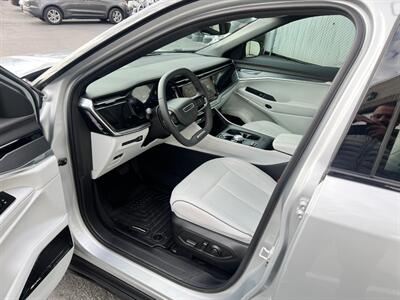 2025 Jeep Wagoneer S Limited   - Photo 16 - Salt Lake City, UT 84115