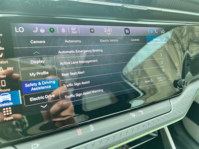 2025 Jeep Wagoneer S Limited   - Photo 44 - Salt Lake City, UT 84115