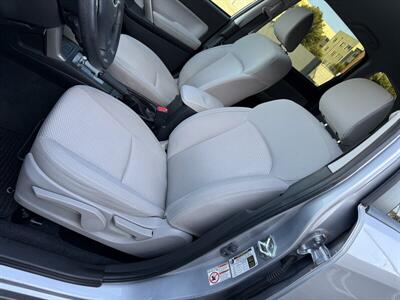 2015 Subaru Forester 2.5i   - Photo 13 - Reseda, CA 91335