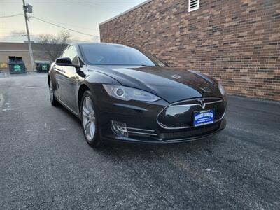 2013 Tesla Model S 85 -- 1 Owner -- Navigation - Bluetooth -  Backup Camera - Sunroof - Save $$$ on Gas - Charge & Drive - Clean Title - $4,000 Tax Credit already taken off the List Price - Photo 39 - Wood Dale, IL 60191