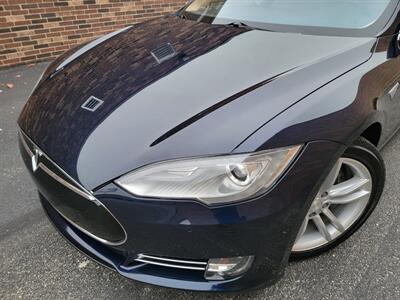 2014 Tesla Model S 60 --1 Owner -- Navigation - Bluetooth -  Backup Camera - Sunroof -  Save $$$ on Gas - Charge & Drive - Clean Title - $4,000 Tax Credit already taken off the List Price - Photo 38 - Wood Dale, IL 60191