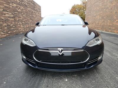 2014 Tesla Model S 60 --1 Owner -- Navigation - Bluetooth -  Backup Camera - Sunroof -  Save $$$ on Gas - Charge & Drive - Clean Title - $4,000 Tax Credit already taken off the List Price - Photo 49 - Wood Dale, IL 60191