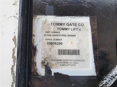 2016 Ford F-550 Super Duty Chassis XLT -- 16' BOX TRUCK -- 6.8L V10 GAS MOTOR - Automatic - Power Window - Power Lock - Bluetooth - Backup Camera - All Serviced - NO Accident - Clean Title - Photo 31 - Wood Dale, IL 60191