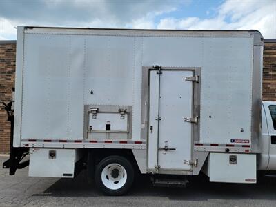2016 Ford F-550 Super Duty Chassis XLT -- 16' BOX TRUCK -- 6.8L V10 GAS MOTOR - Automatic - Power Window - Power Lock - Bluetooth - Backup Camera - All Serviced - NO Accident - Clean Title - Photo 24 - Wood Dale, IL 60191